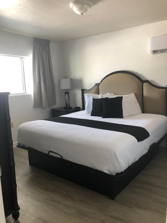 Holiday Isles Resort Мадейра-Бич Экстерьер фото