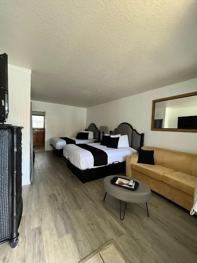 Holiday Isles Resort Мадейра-Бич Экстерьер фото